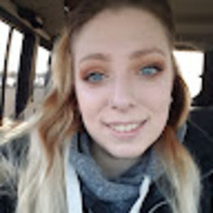 Meet your Posher, Arielle